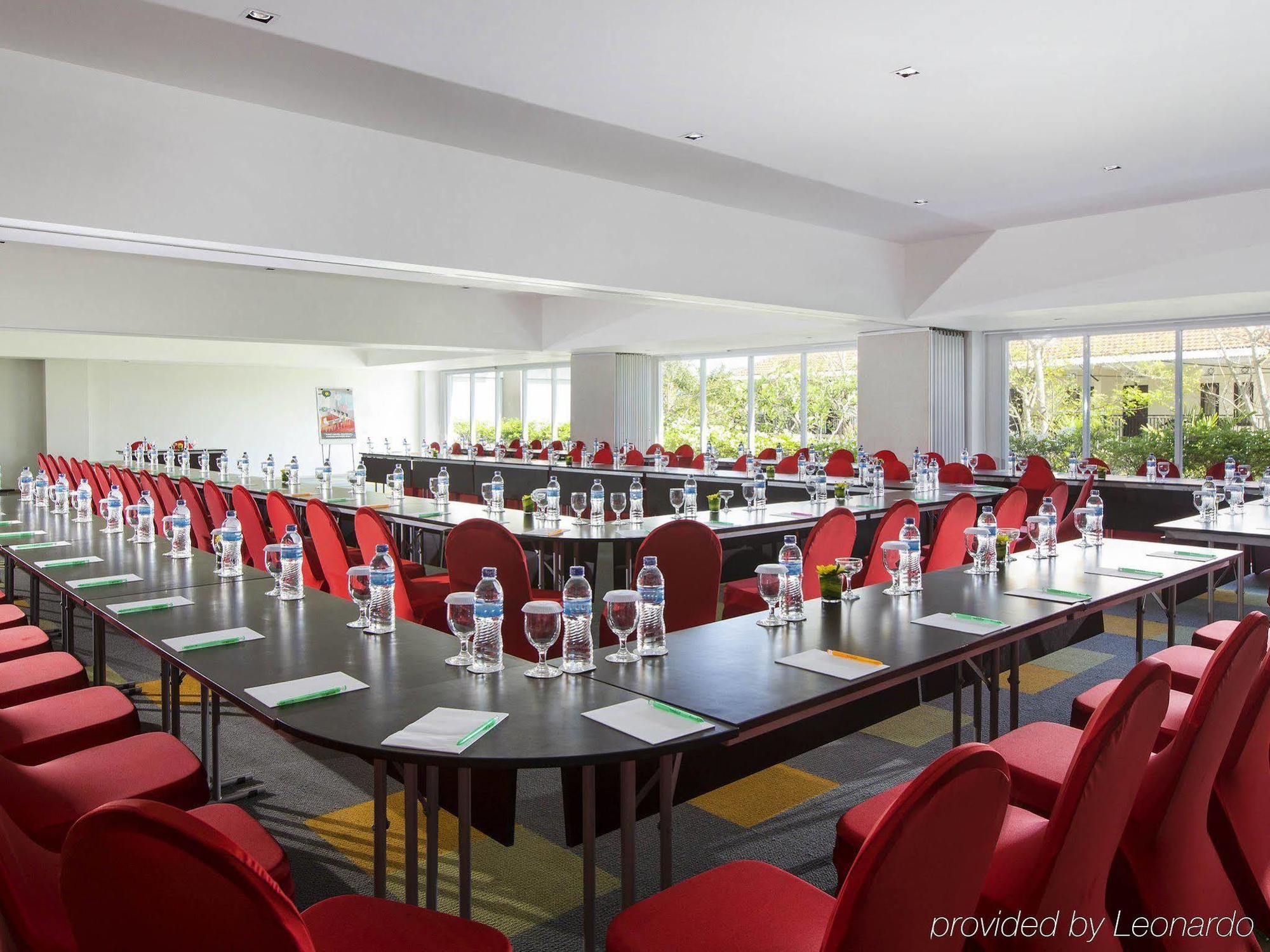 מלון נוסא דואה Ibis Styles Bali Benoa מראה חיצוני תמונה
